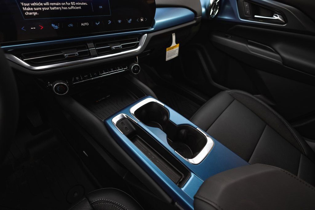 New 2026 Chevrolet Equinox EV LT image 9