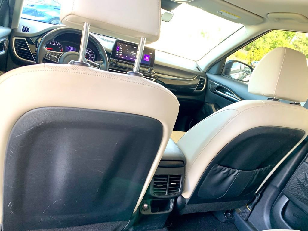 Used 2023 Kia Seltos EX image 16