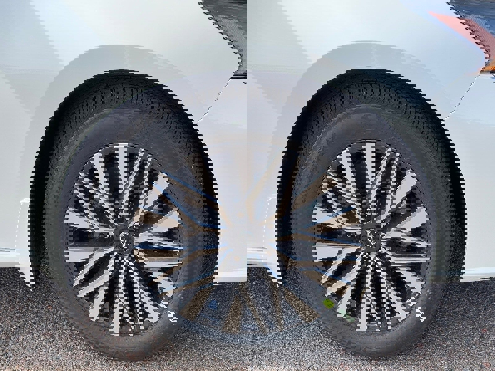 New 2025 Nissan Altima 2.5 SV image 10