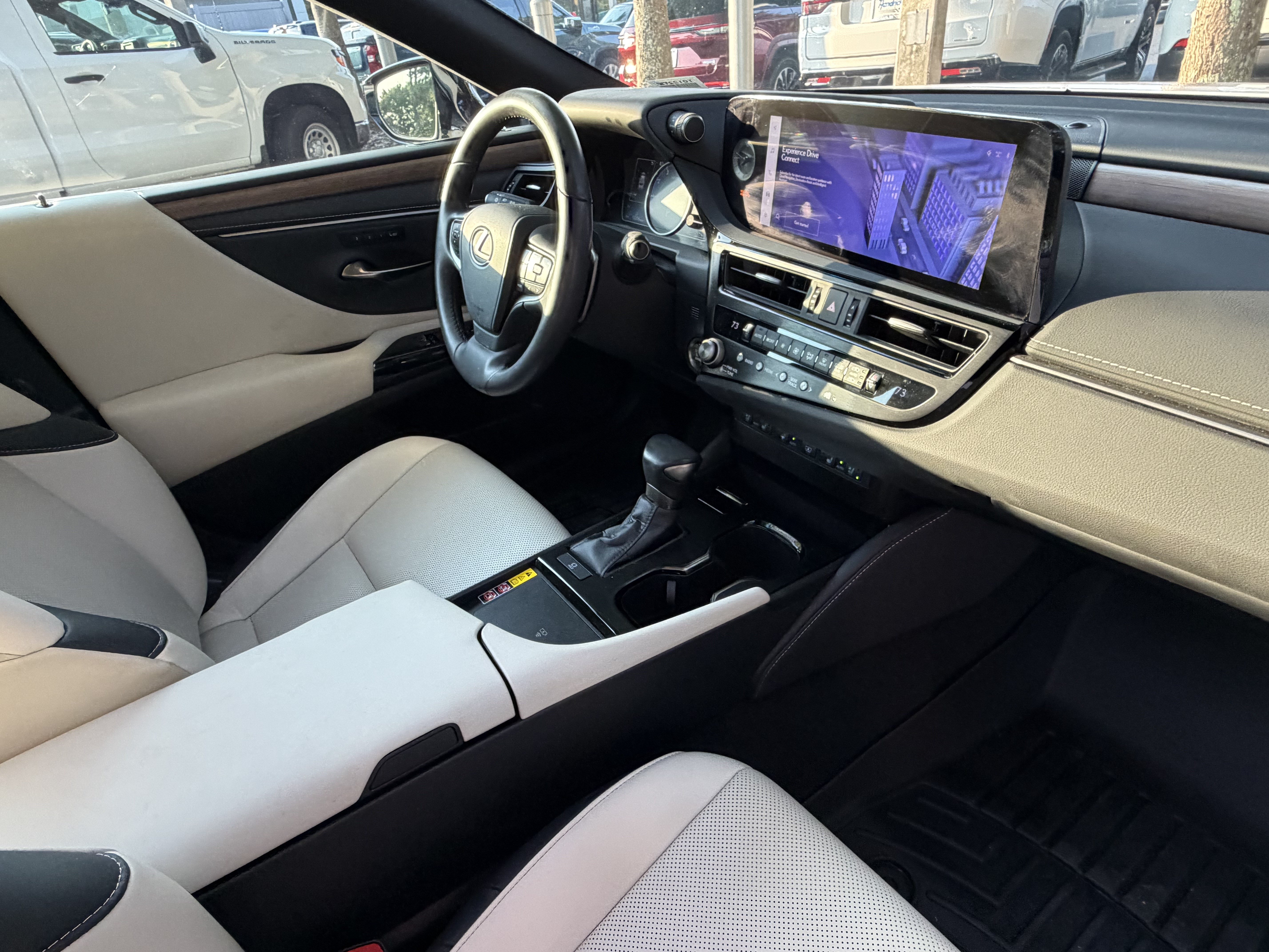 Certified 2023 Lexus ES 350 w/ Premium Package FWD image 47