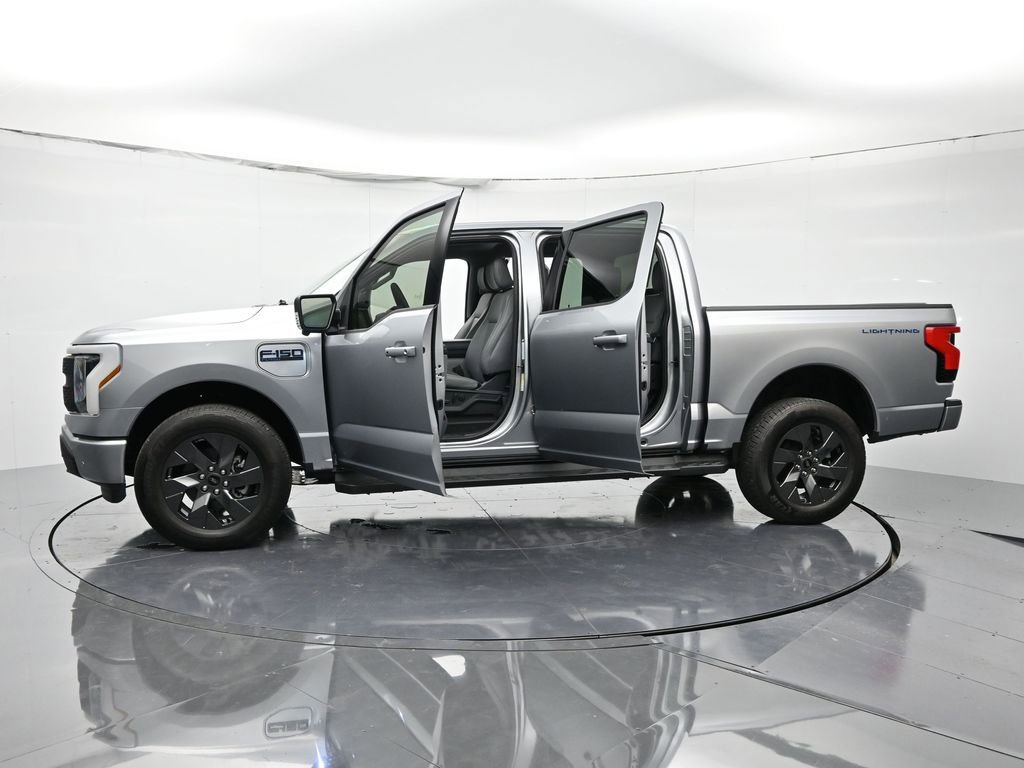 New 2025 Ford F150 Lightning Flash image 49