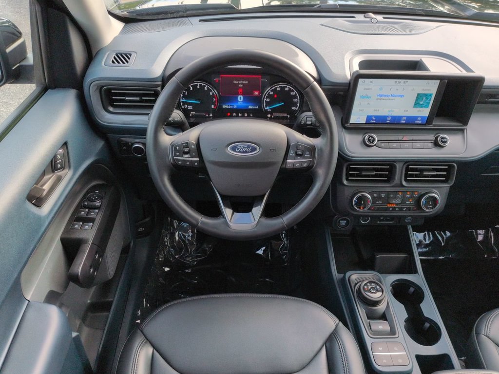 Used 2024 Ford Maverick Lariat w/ Black Appearance Package AWD/4WD image 16