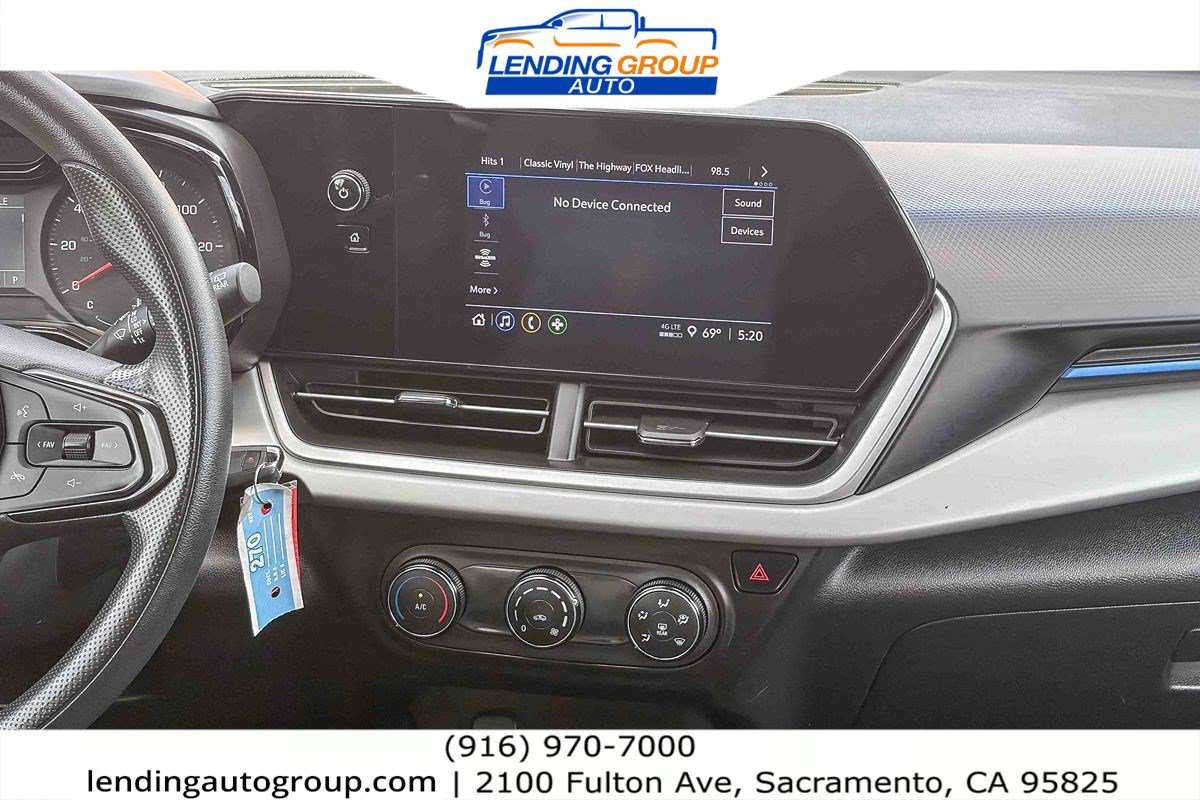 Used 2024 Chevrolet Trax LS FWD image 12