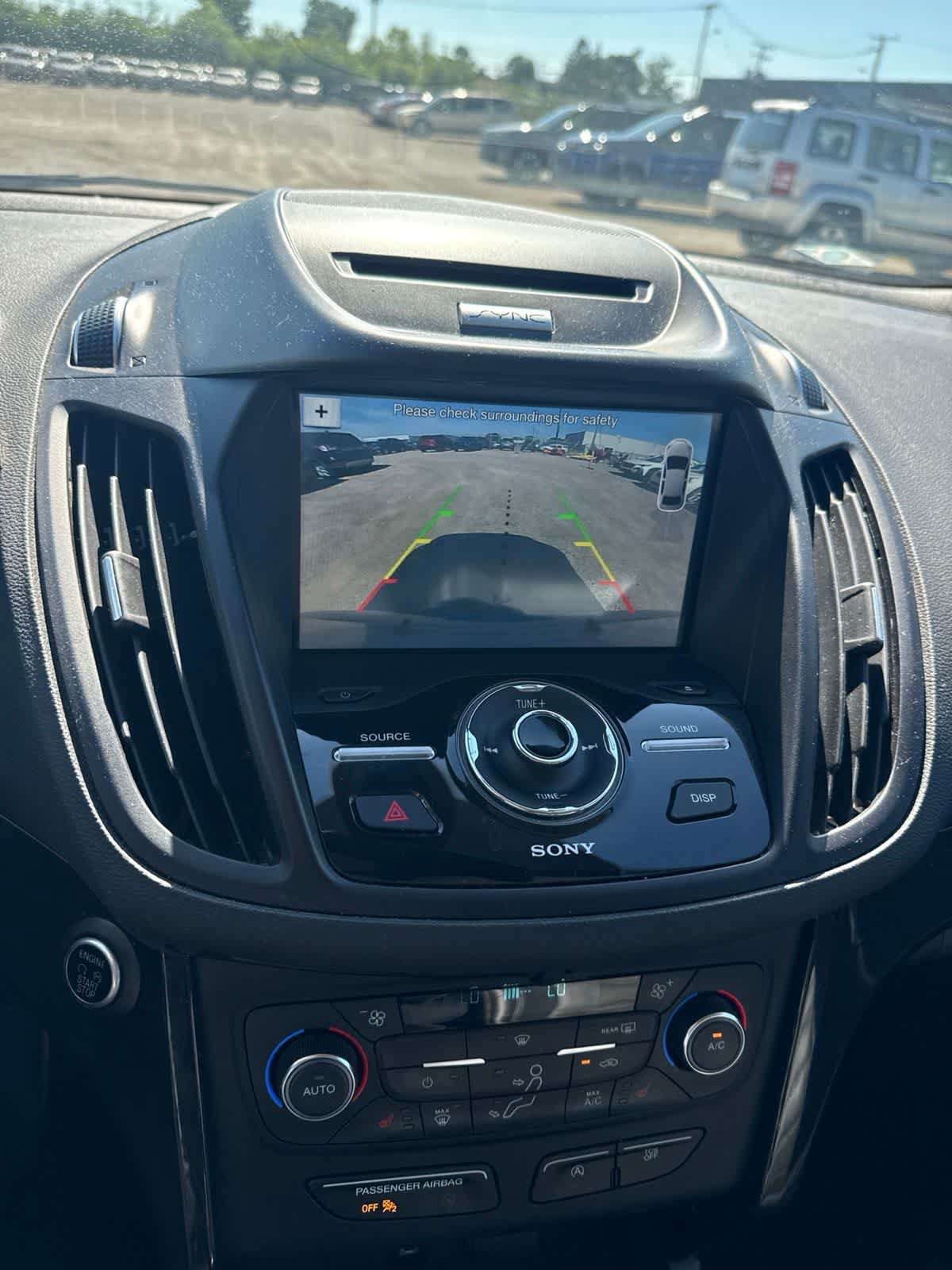 Used 2017 Ford Escape Titanium FWD image 20