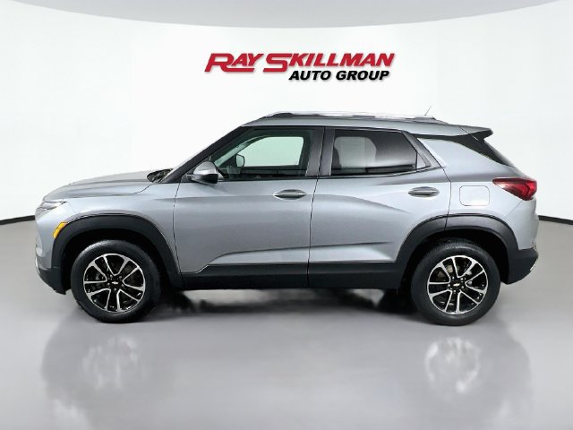 Used 2024 Chevrolet TrailBlazer LT AWD/4WD image 4