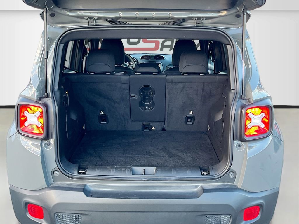 Used 2022 Jeep Renegade Altitude w/ Convenience Group image 26