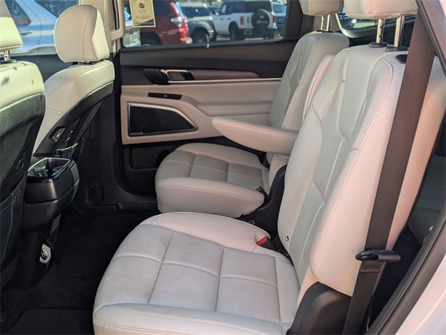 Used 2022 Kia Telluride SX w/ Nightfall Edition Package image 28