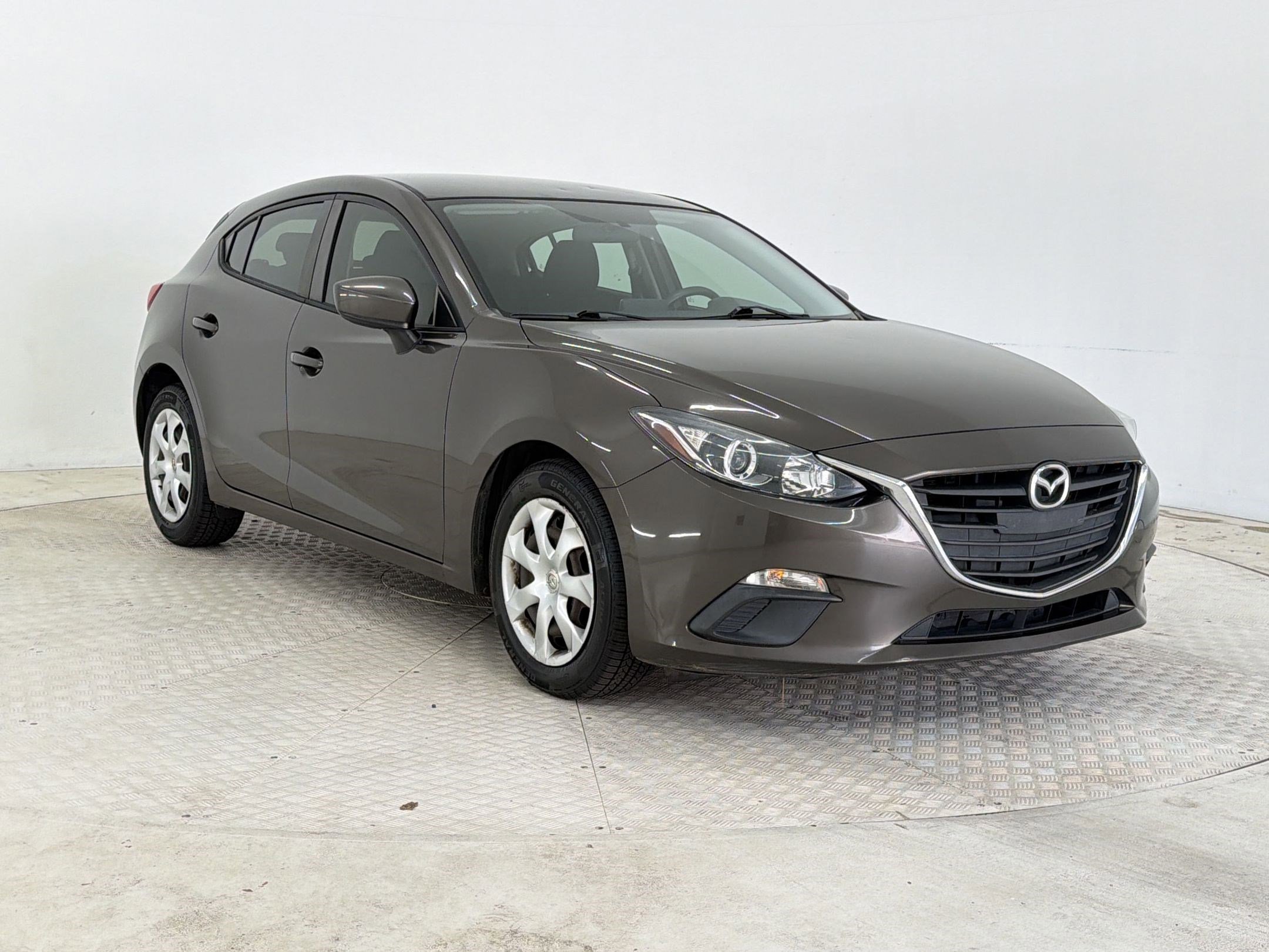 Used 2015 MAZDA MAZDA3 i Sport FWD image 7