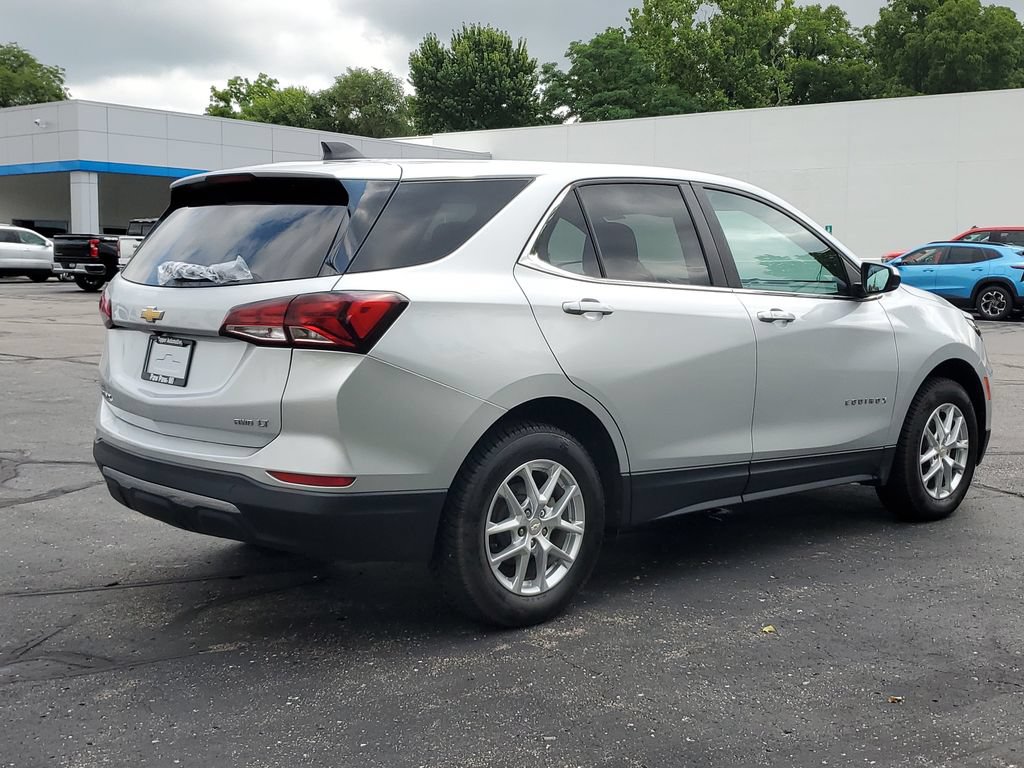 Used 2022 Chevrolet Equinox LT AWD/4WD image 4