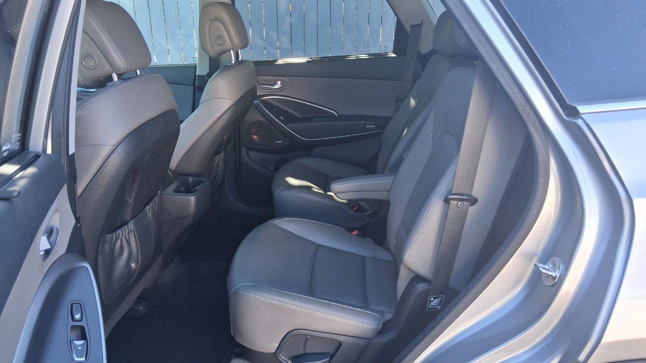 Used 2019 Hyundai Santa Fe XL image 15