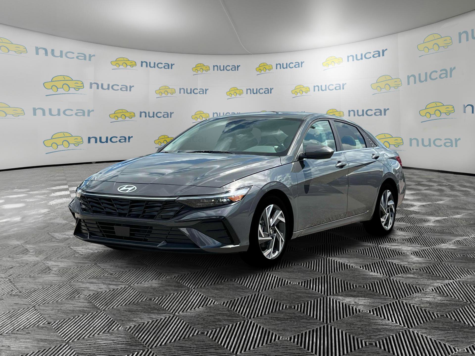 New 2025 Hyundai Elantra SEL