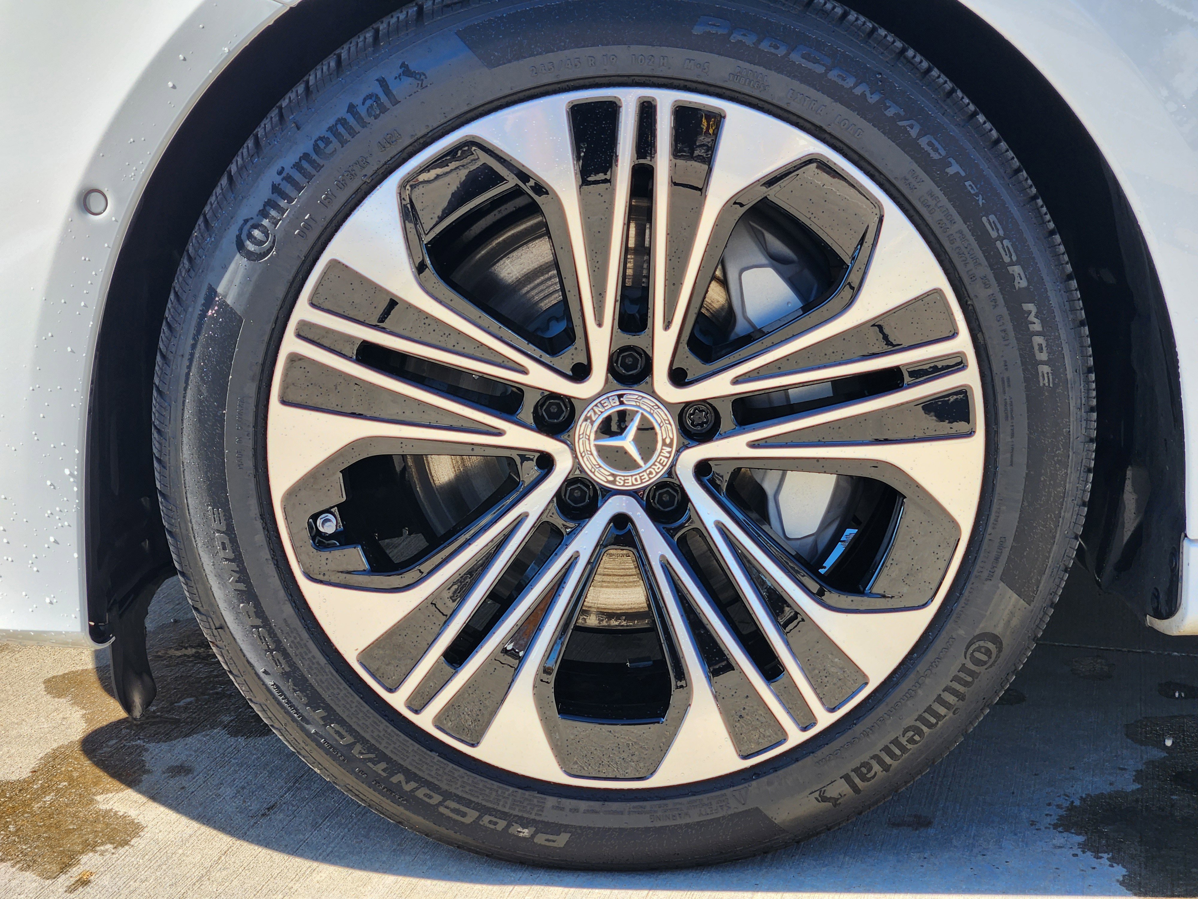 Certified 2025 Mercedes-Benz E 350 Sedan image 11