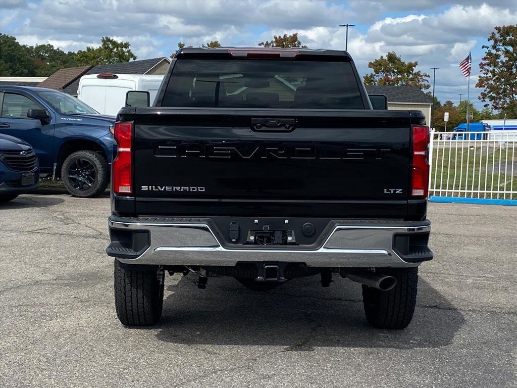 New 2025 Chevrolet Silverado 2500 LTZ w/ LTZ Convenience Package image 4