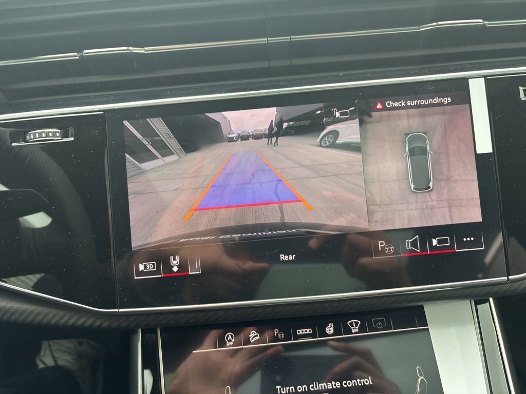 New 2026 Audi SQ7 Prestige image 24