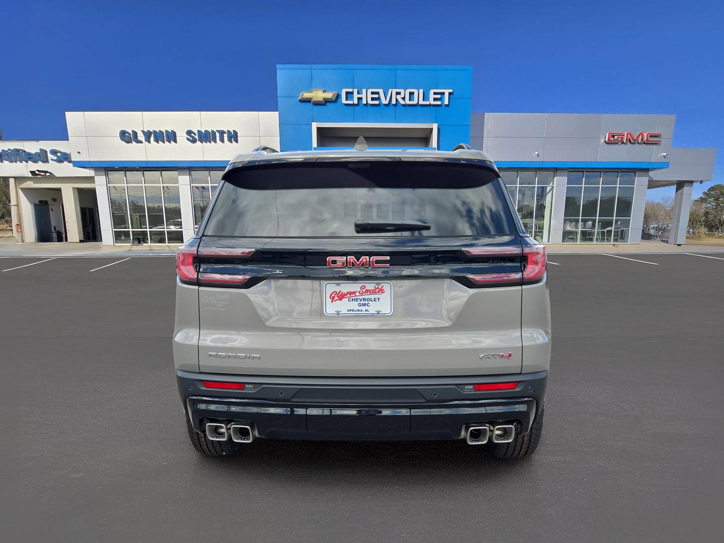 New 2026 GMC Acadia AT4 w/ LPO, Floor Liner Package AWD/4WD image 9