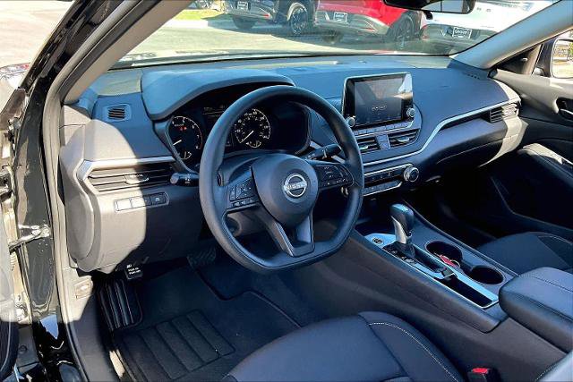 Certified 2025 Nissan Altima 2.5 S image 17