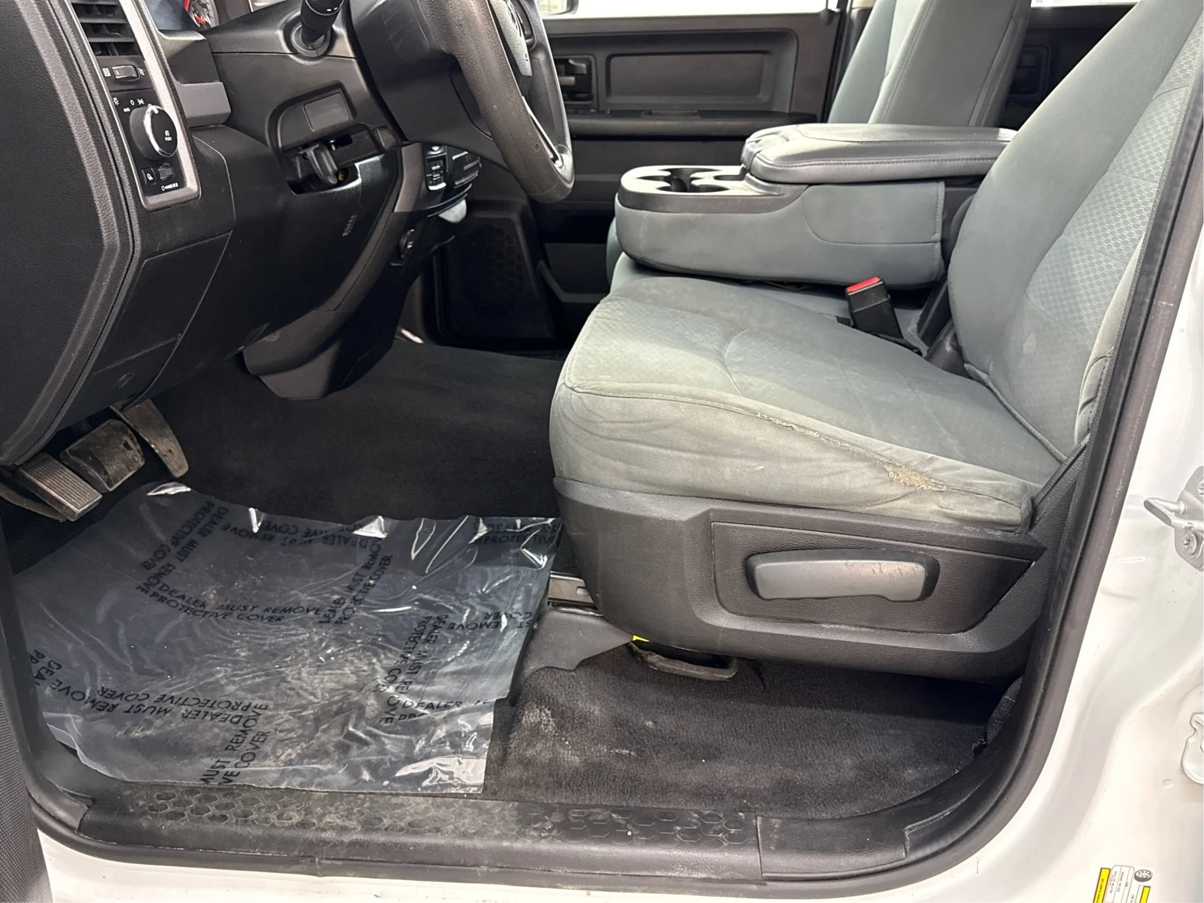Used 2019 RAM 1500 Express AWD/4WD image 13