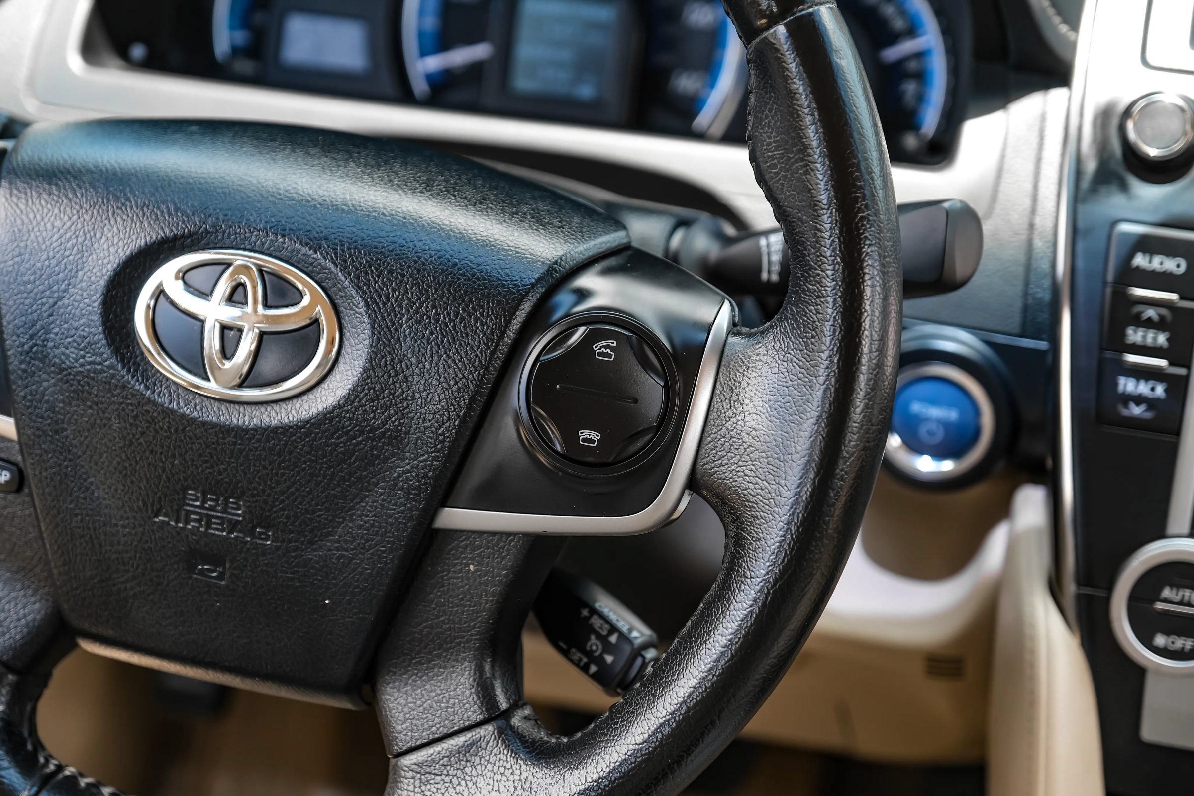 Used 2013 Toyota Camry XLE FWD image 19