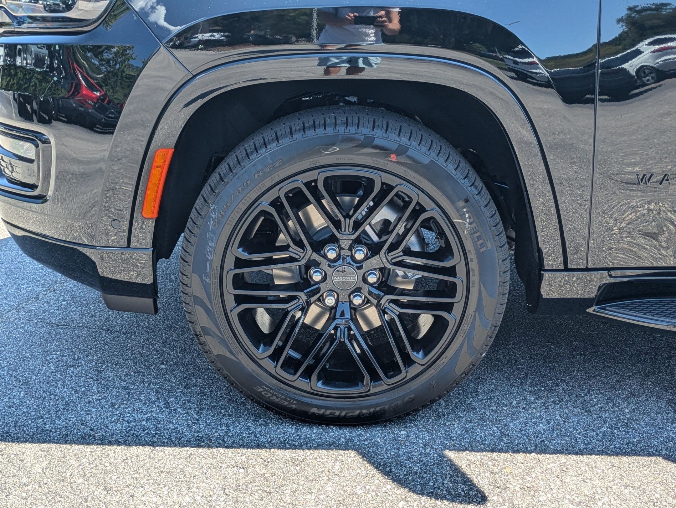 New 2025 Jeep Wagoneer L Series II w/ Convenience Group I image 33