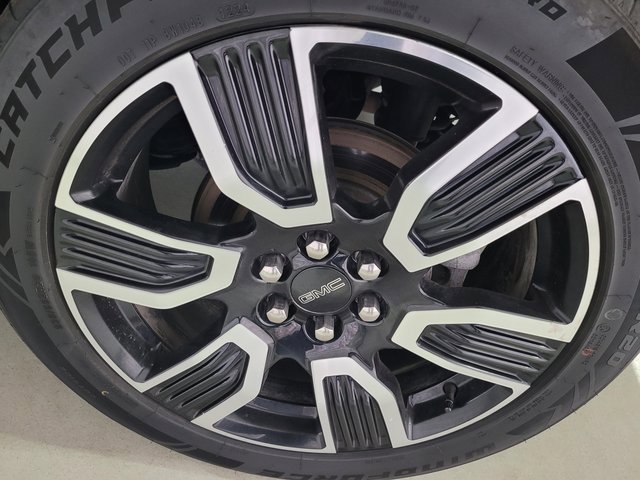 Used 2021 GMC Acadia SLE image 28