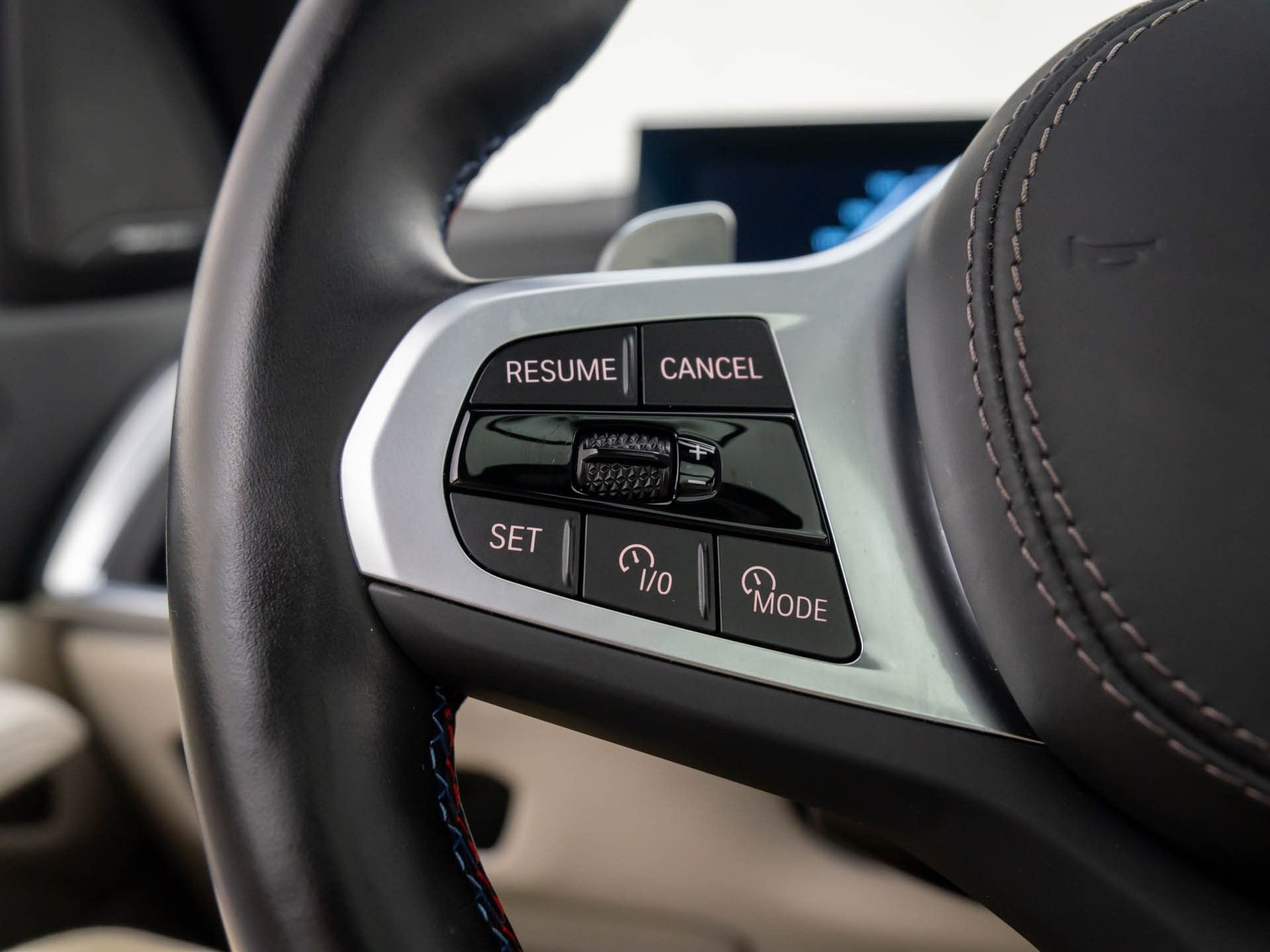 Certified 2025 BMW X5 M60i w/ Climate Comfort Package image 33