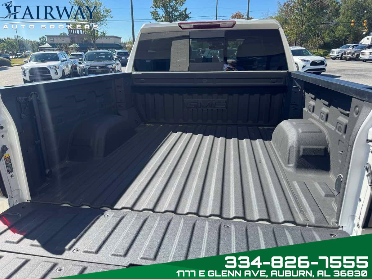 Used 2024 GMC Sierra 1500 SLT w/ SLT Premium Plus Package image 32