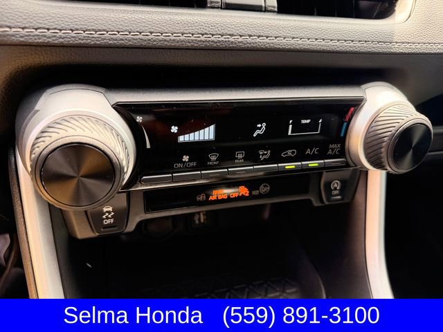 Used 2023 Toyota RAV4 LE image 19