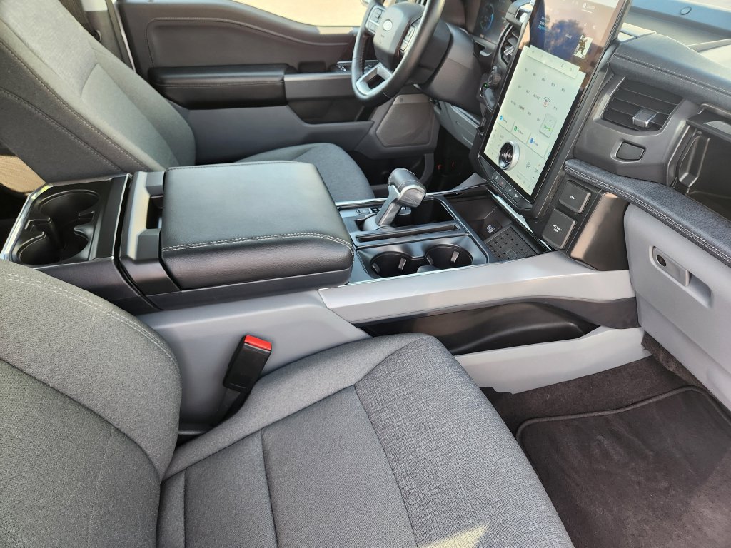 Used 2024 Ford F150 Lightning Flash AWD/4WD image 20