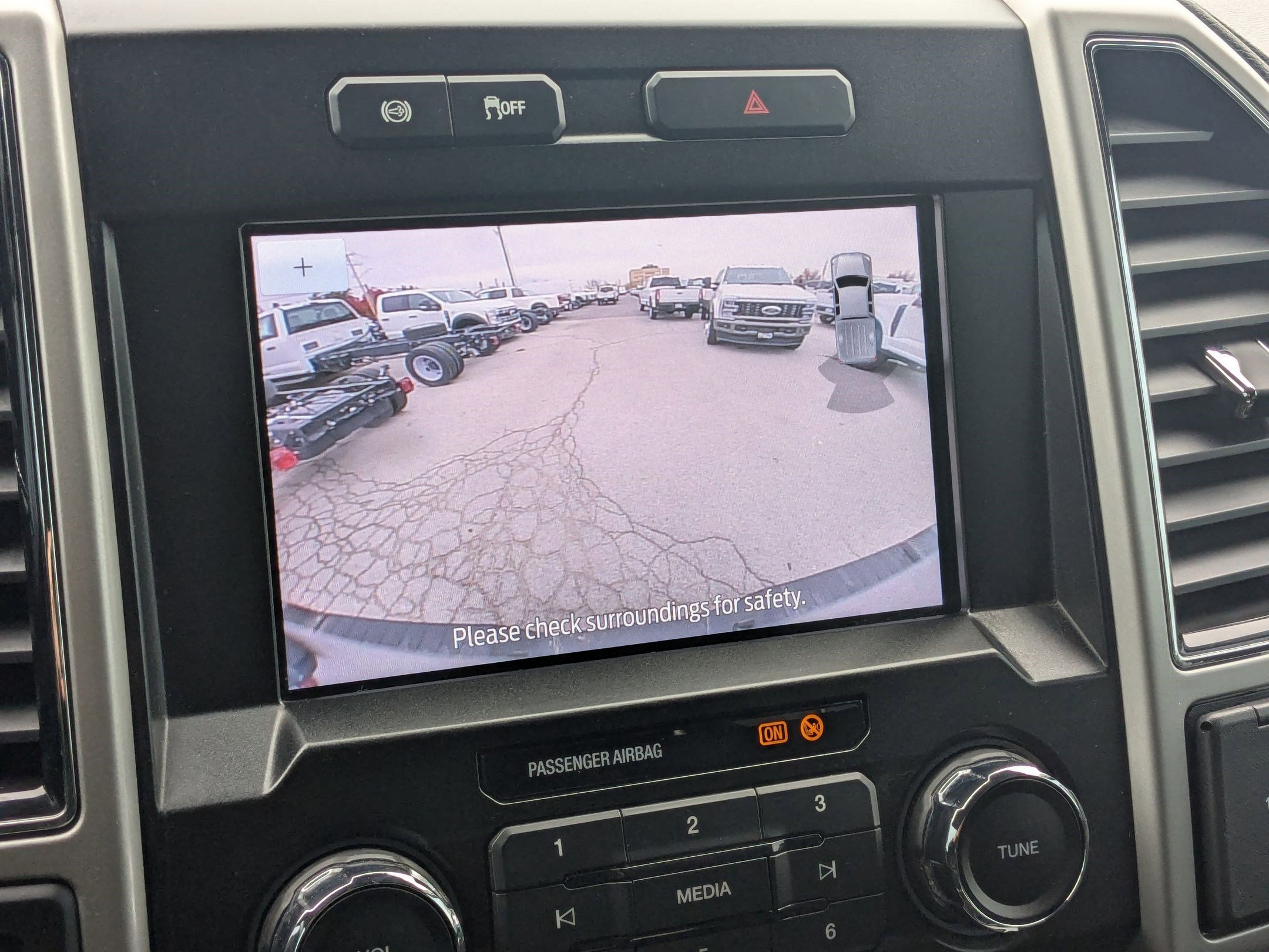 Used 2021 Ford F350 Lariat w/ Lariat Value Package image 23