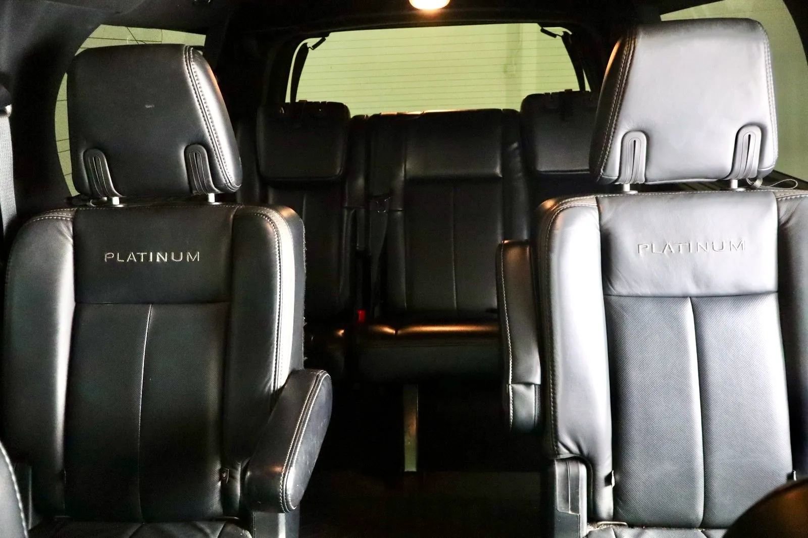 Used 2016 Ford Expedition EL Platinum image 22