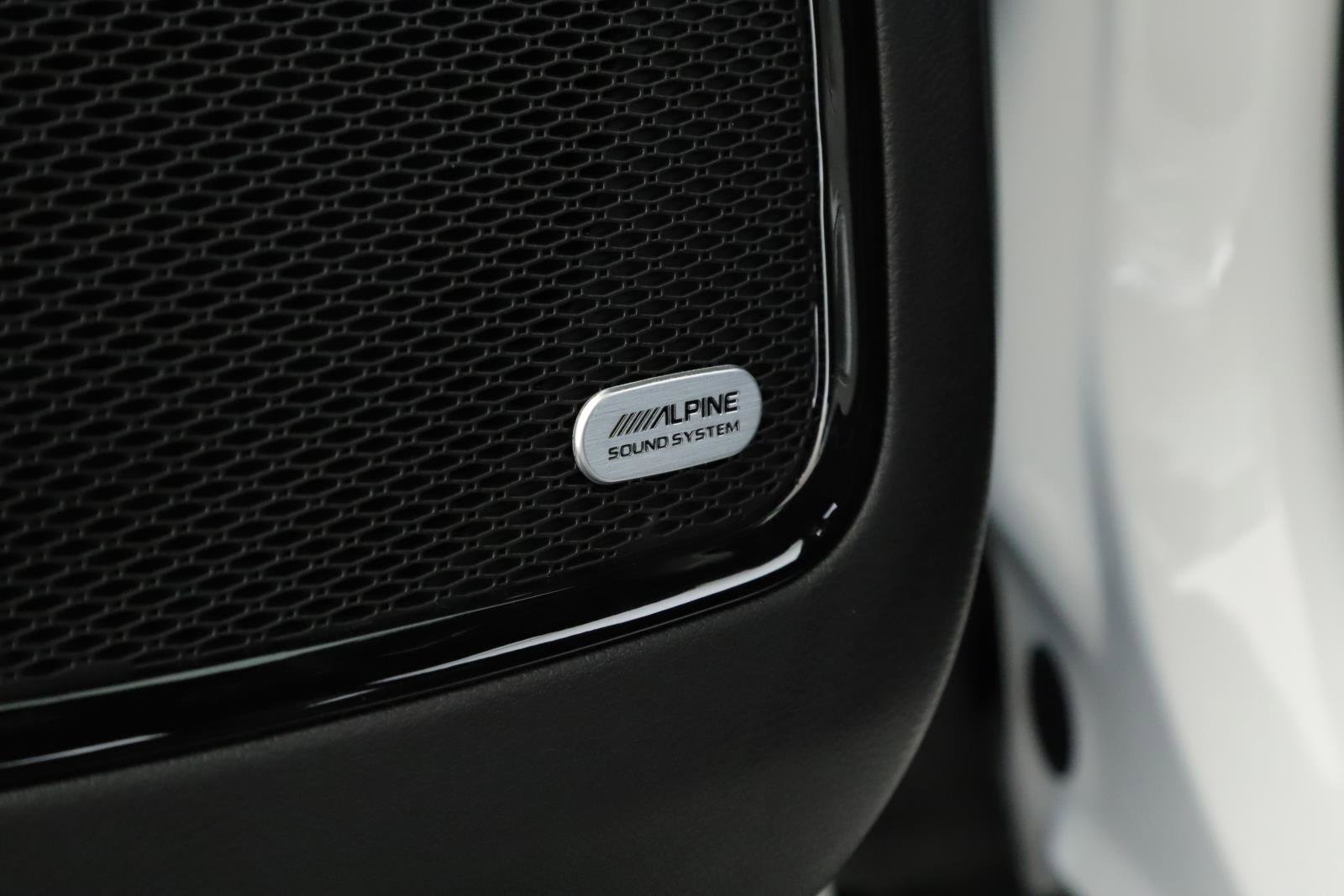 New 2026 Jeep Compass Limited w/ Sun, Sound & Navigation Group image 8