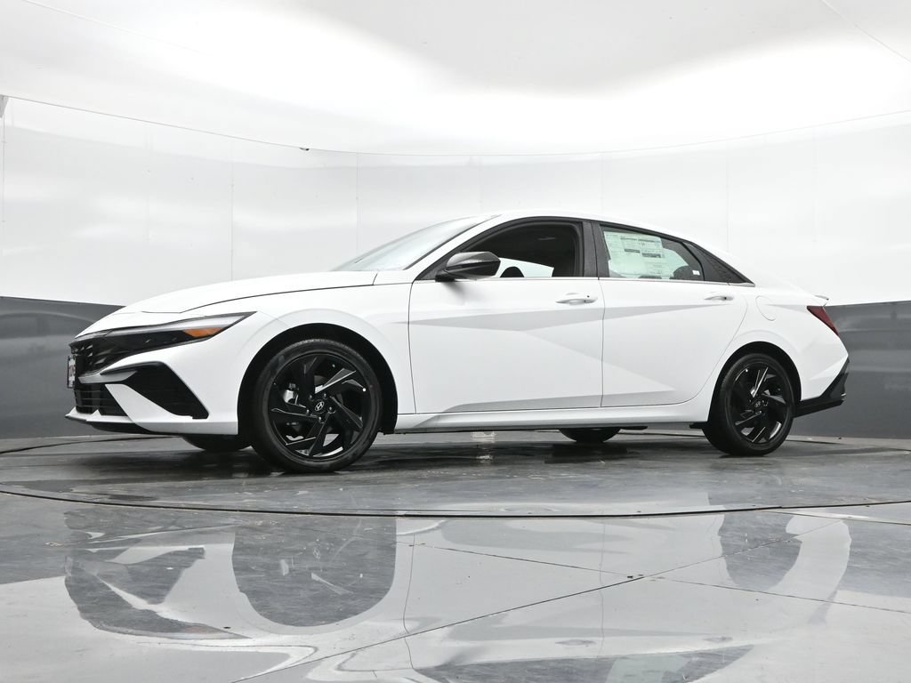 New 2026 Hyundai Elantra SEL Sport Premium FWD image 44