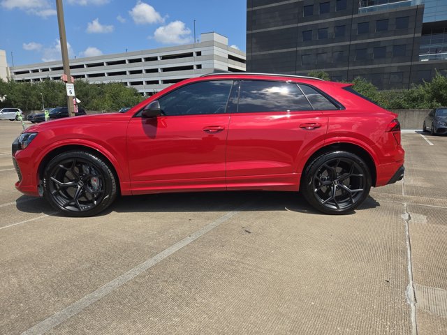 Used 2025 Audi RS Q8 performance w/ Matte Carbon Package AWD/4WD image 9