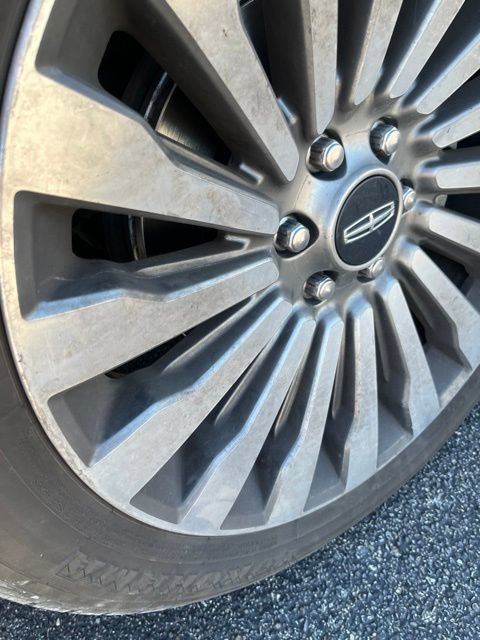 Used 2018 Lincoln Navigator L Reserve w/ Technology Package AWD/4WD image 37