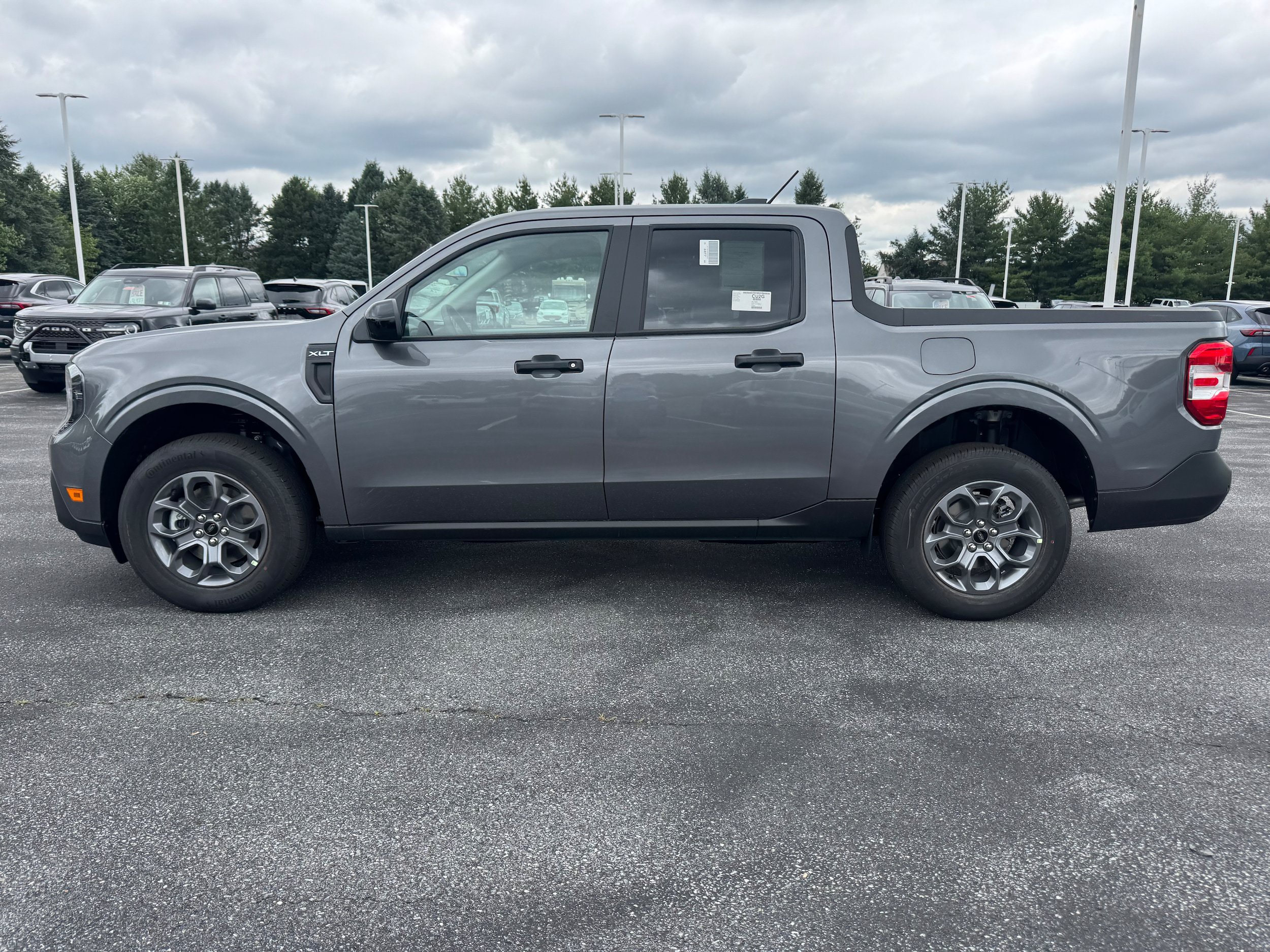 New 2026 Ford Maverick XLT w/ XLT Luxury Package AWD/4WD image 2