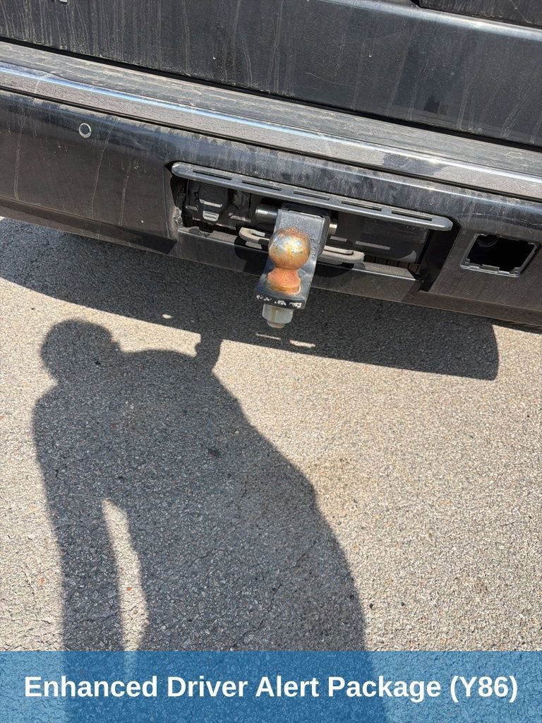 Used 2016 Chevrolet Suburban LTZ image 11