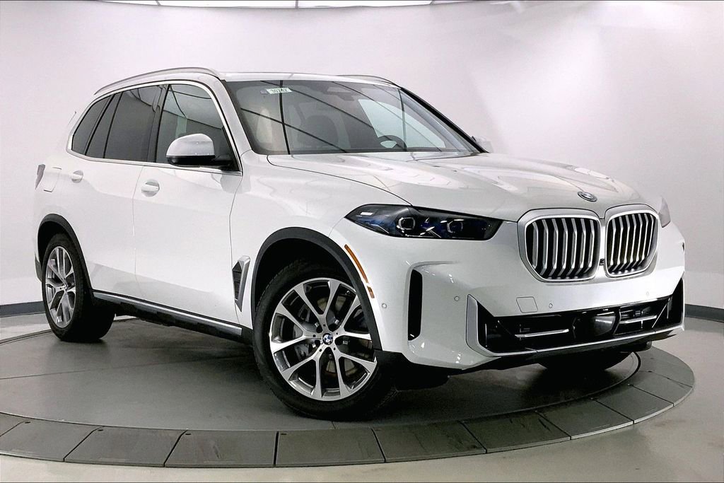 New 2026 BMW X5 xDrive50e w/ Climate Comfort Package image 1