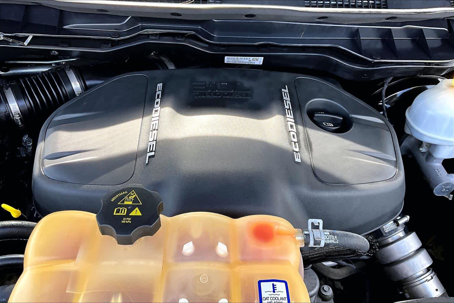 Used 2019 RAM 1500 Tradesman w/ Chrome Appearance Group RWD image 32