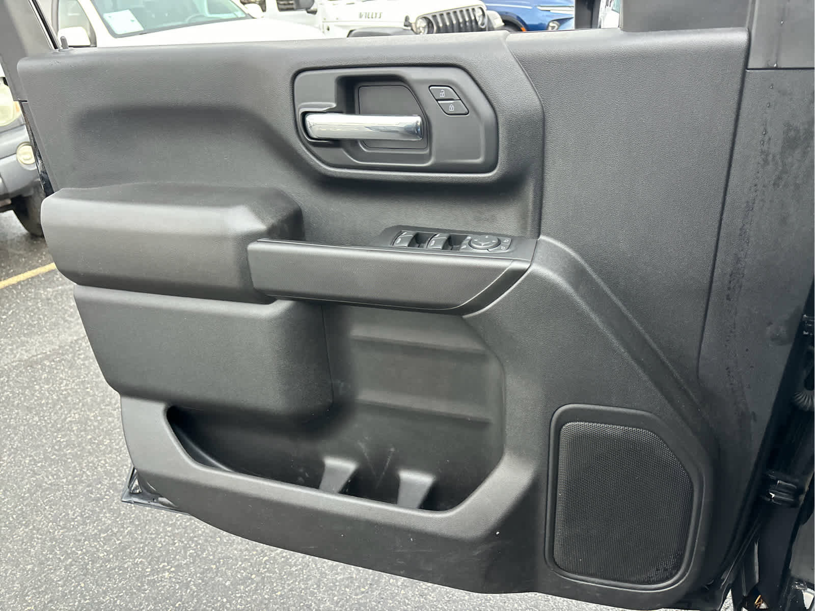 Used 2022 Chevrolet Silverado 2500 Custom w/ Custom Value Package image 20