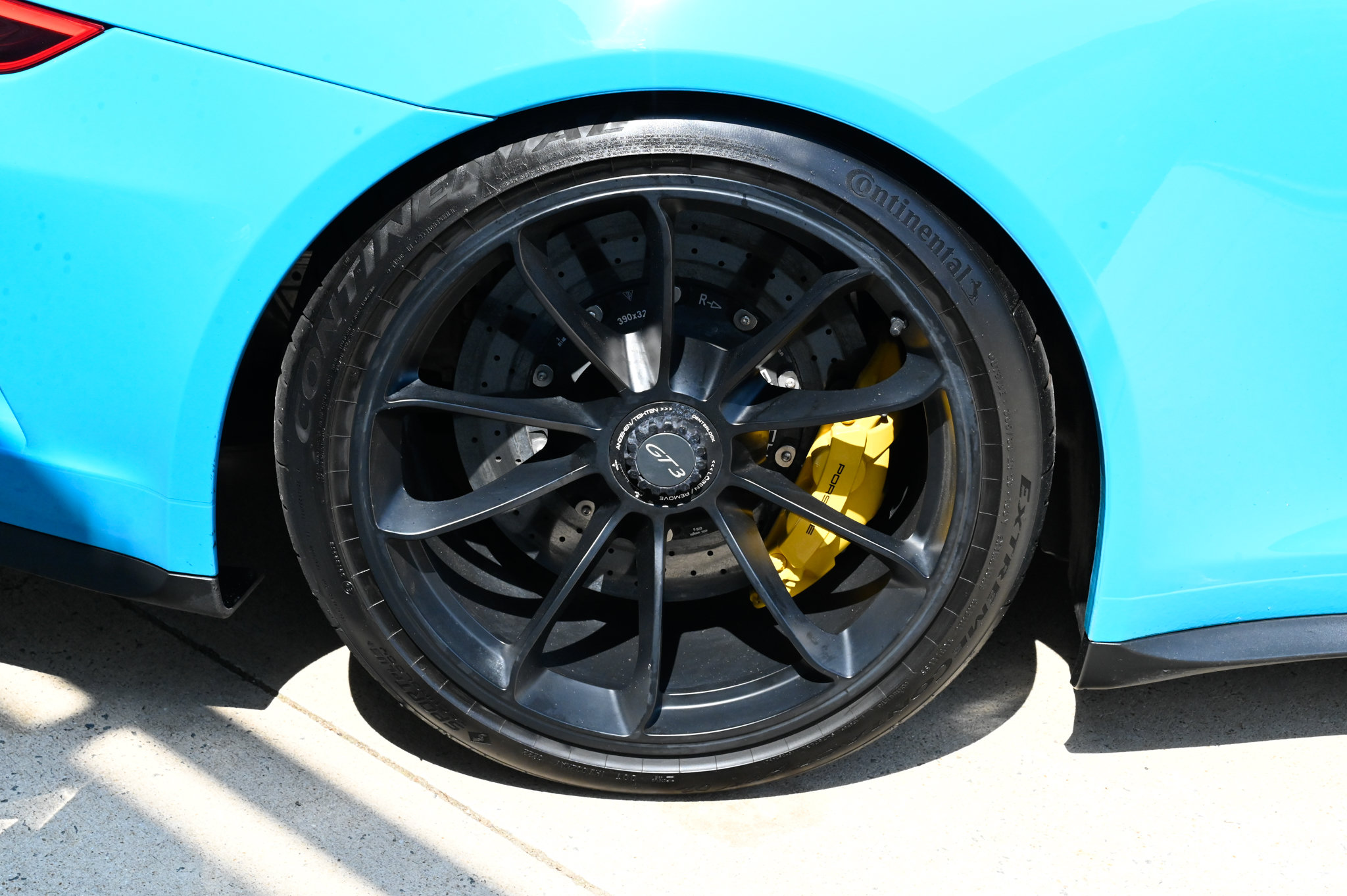 Used 2018 Porsche 911 GT3 RWD image 11