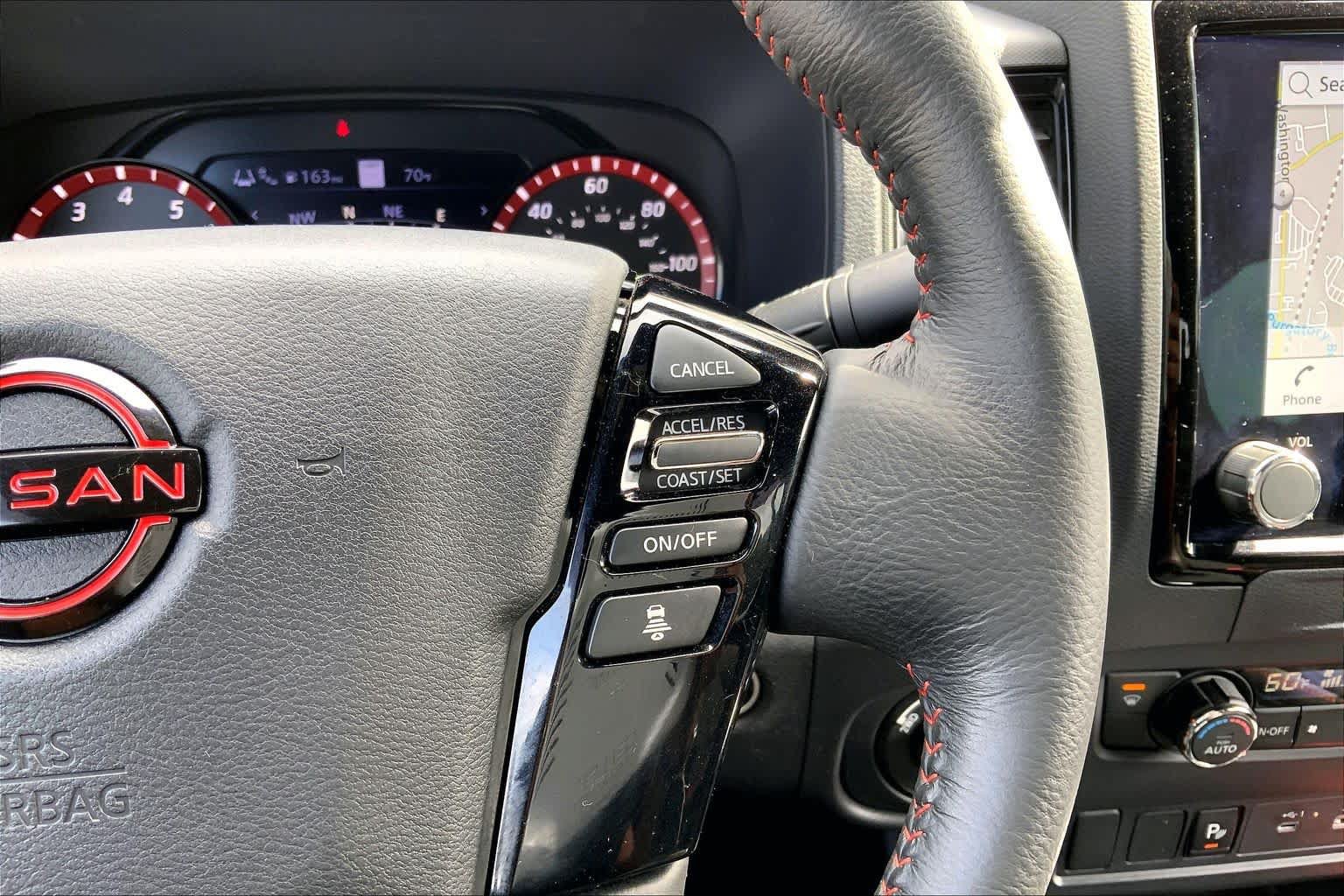 Used 2024 Nissan Frontier PRO-4X w/ Technology Package AWD/4WD image 25