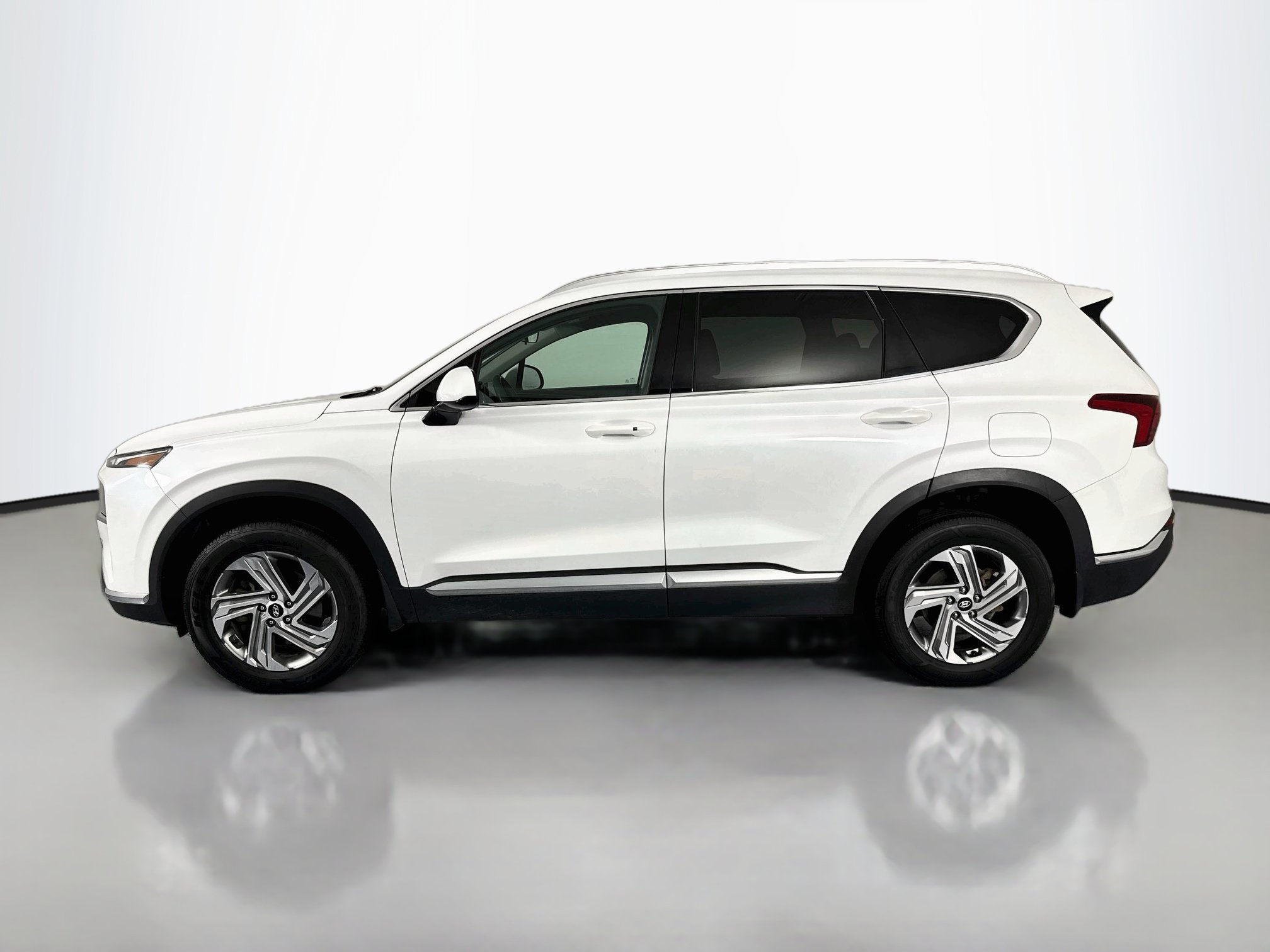 Used 2022 Hyundai Santa Fe SEL AWD/4WD image 8