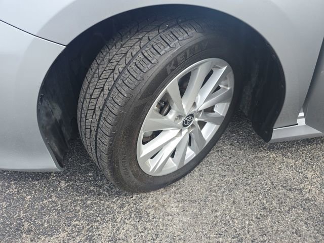 Used 2023 Toyota Camry LE image 26