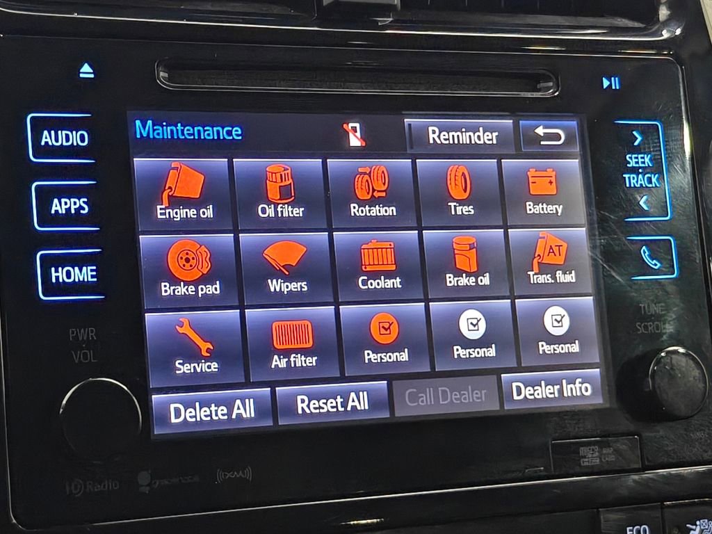 Used 2016 Toyota Prius Three image 39