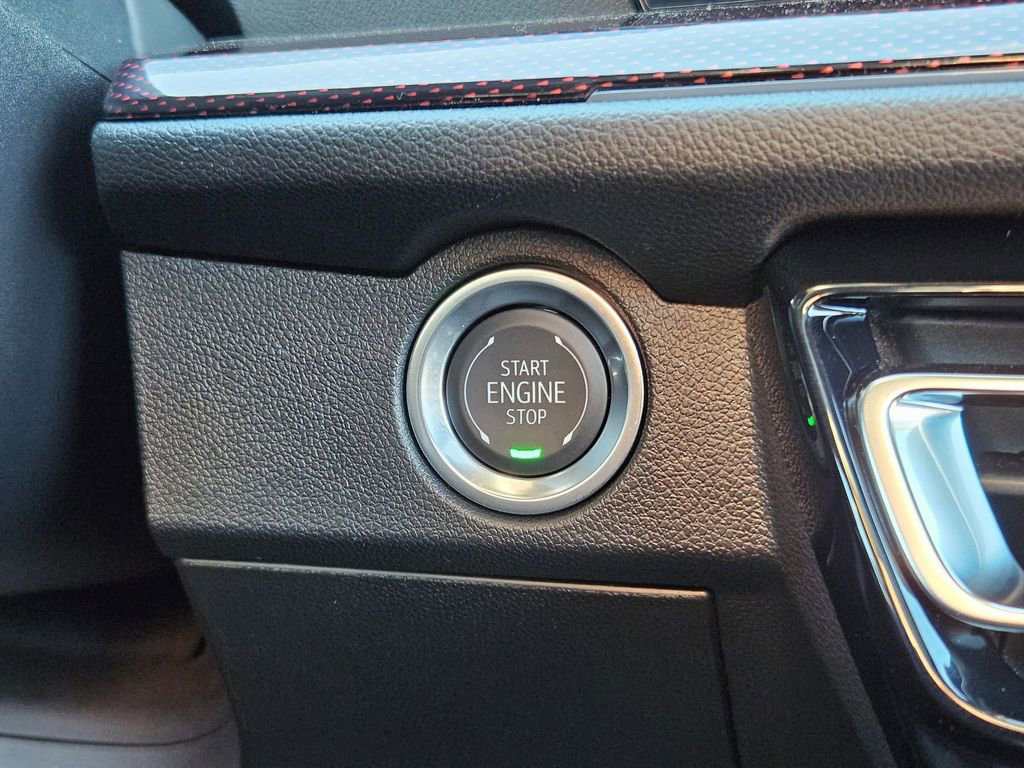 New 2026 Chevrolet Traverse RS image 17