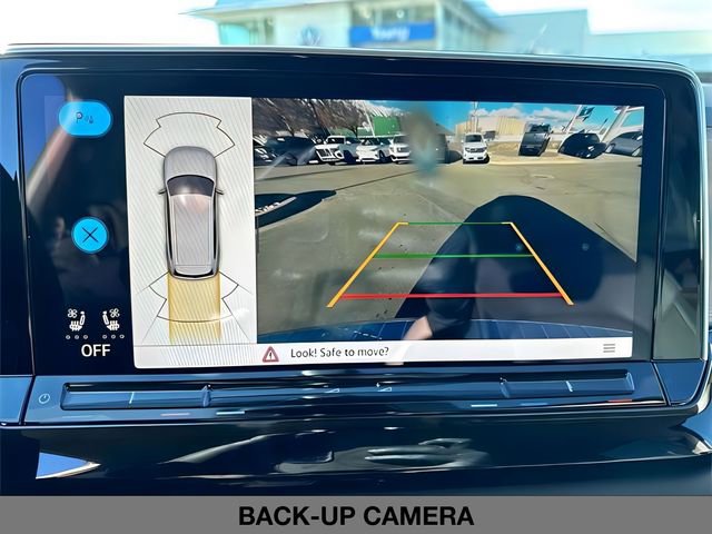 Used 2025 Volkswagen Atlas SE image 27