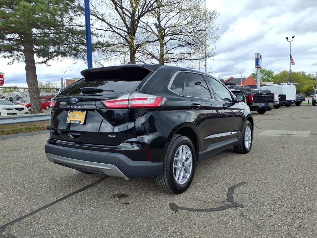 Used 2023 Ford Edge SEL w/ Convenience Package AWD/4WD image 6