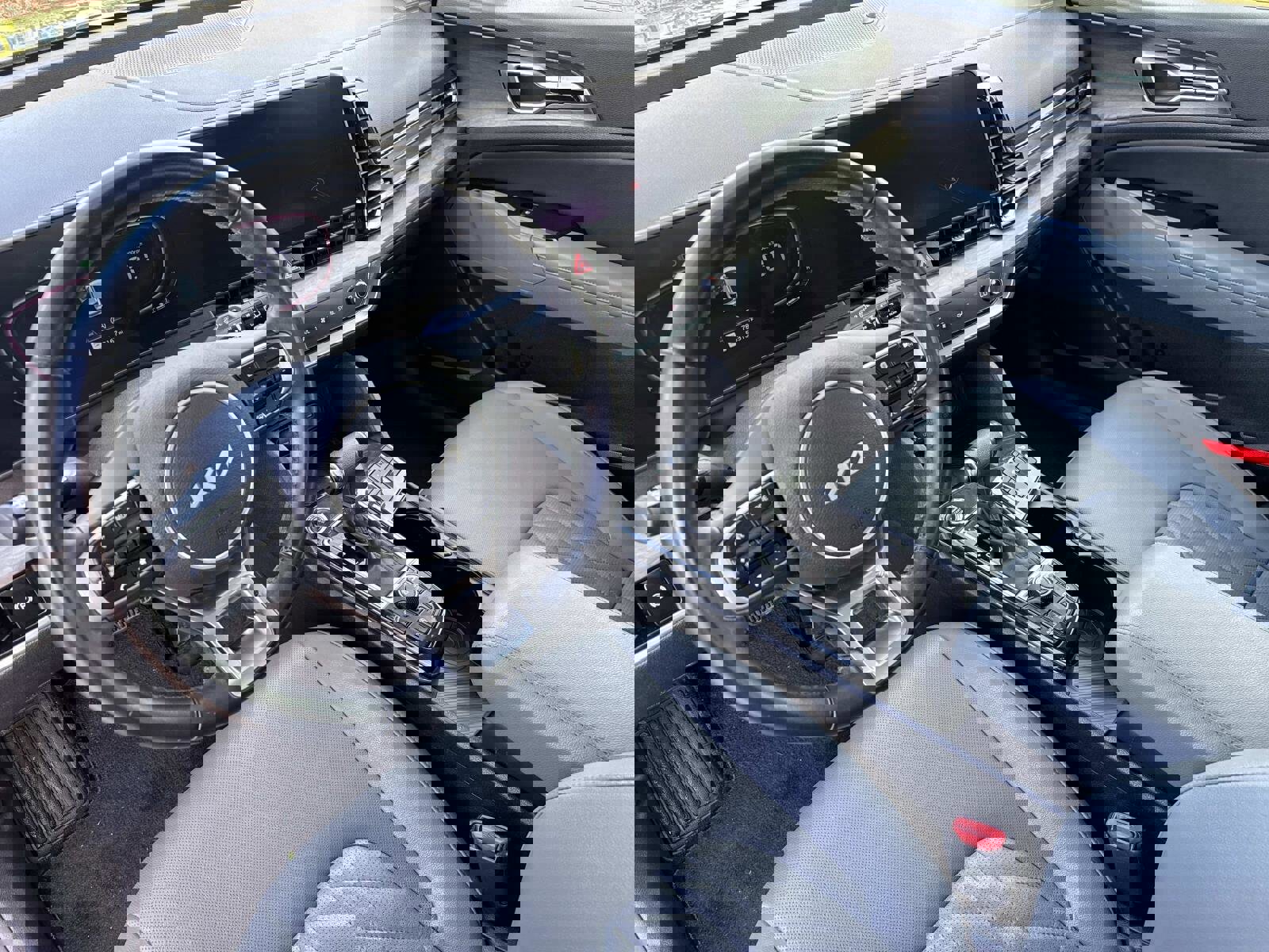 Used 2023 Kia Sportage X-Line w/ X-Line Premium Package image 21