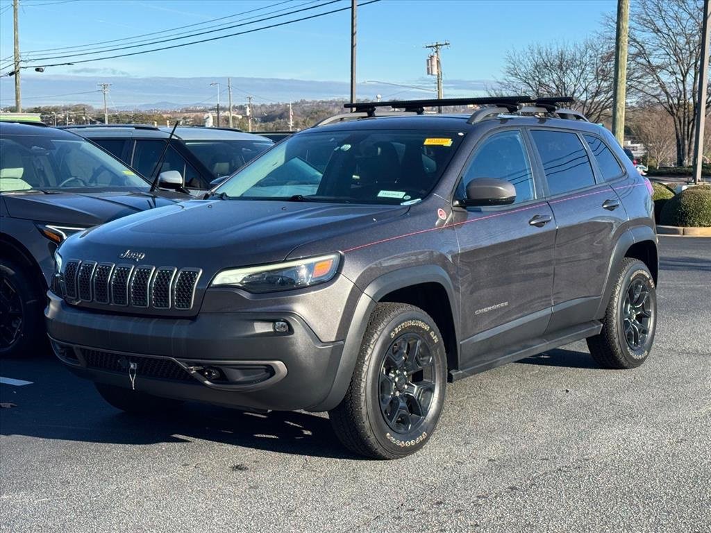 Used 2020 Jeep Cherokee Trailhawk image 7