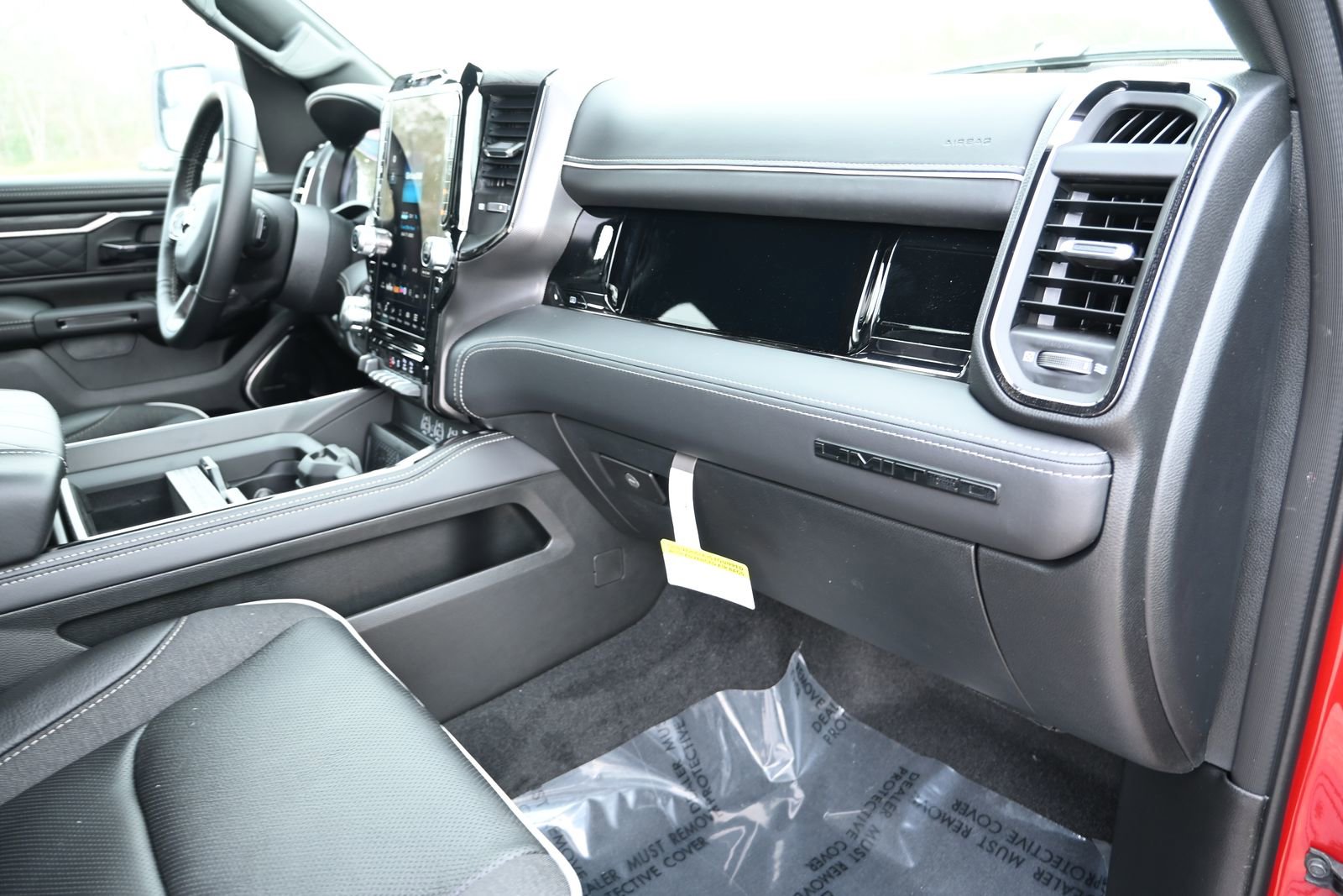 New 2026 RAM 1500 Limited image 23